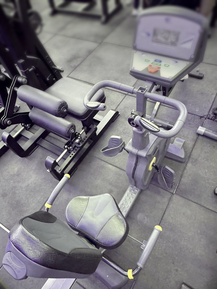 O bicicleta horizontal da Academia Oxigênio, como ele é no salão