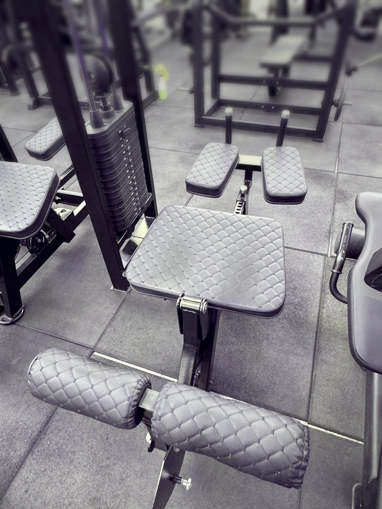 O mesa flexora da Academia Oxigênio, como ele é no salão